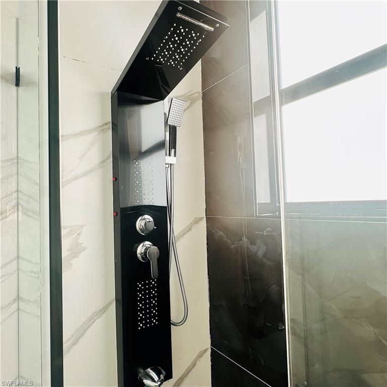 LEISURE ESTATES - Residential