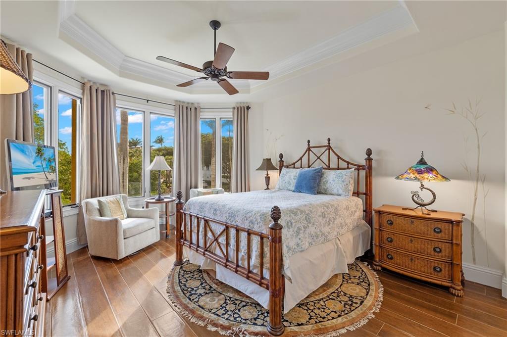 HIDDEN HARBOR - Residential