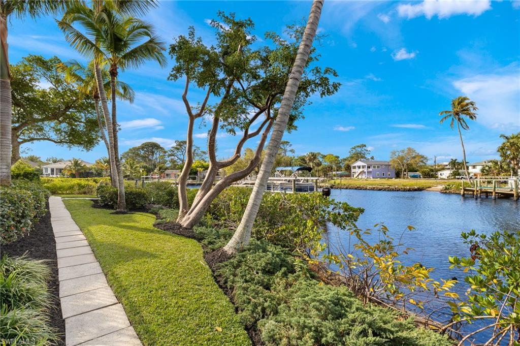 HIDDEN HARBOR - Residential