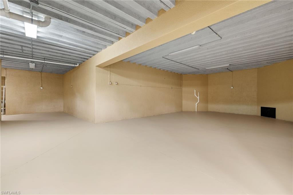 HIDDEN HARBOR - Residential