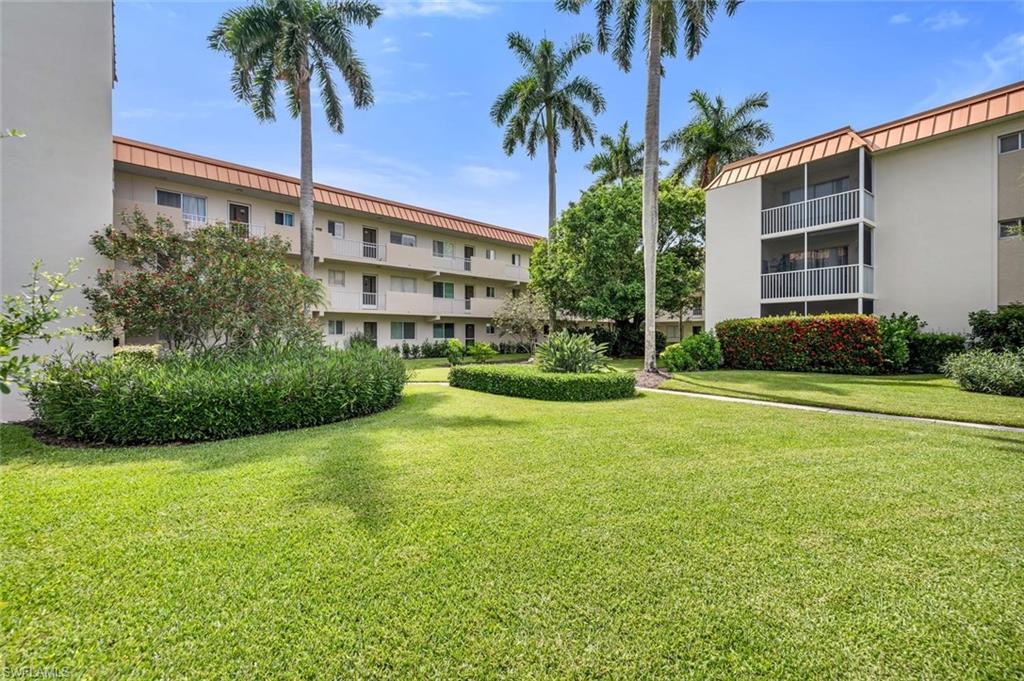 1100 Gulf Shore BLVD N 312