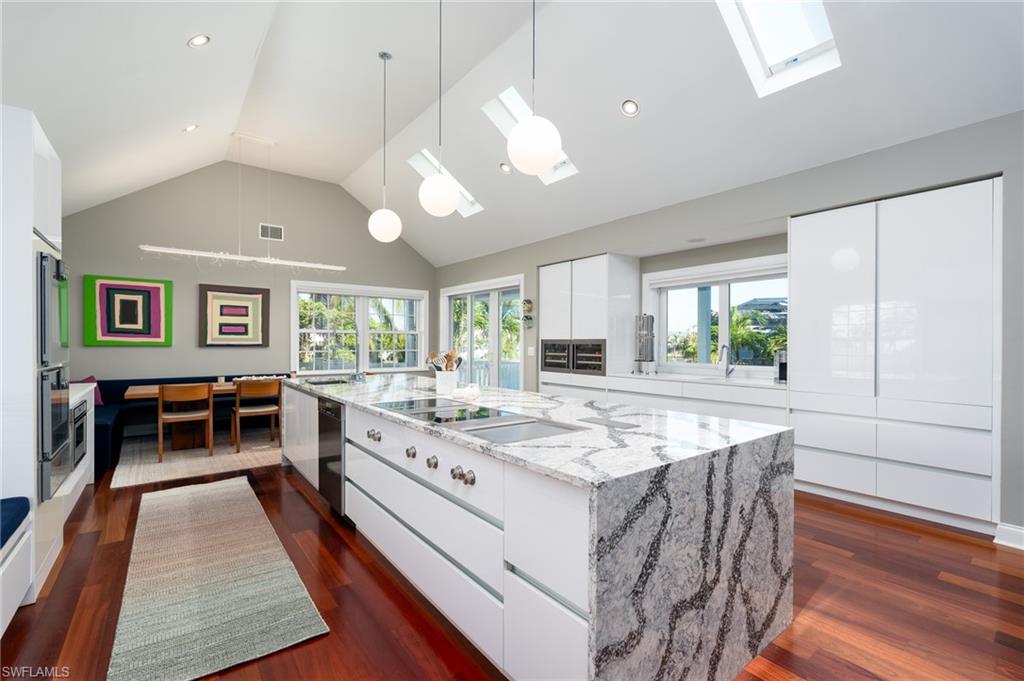 SHELL HARBOR - Residential