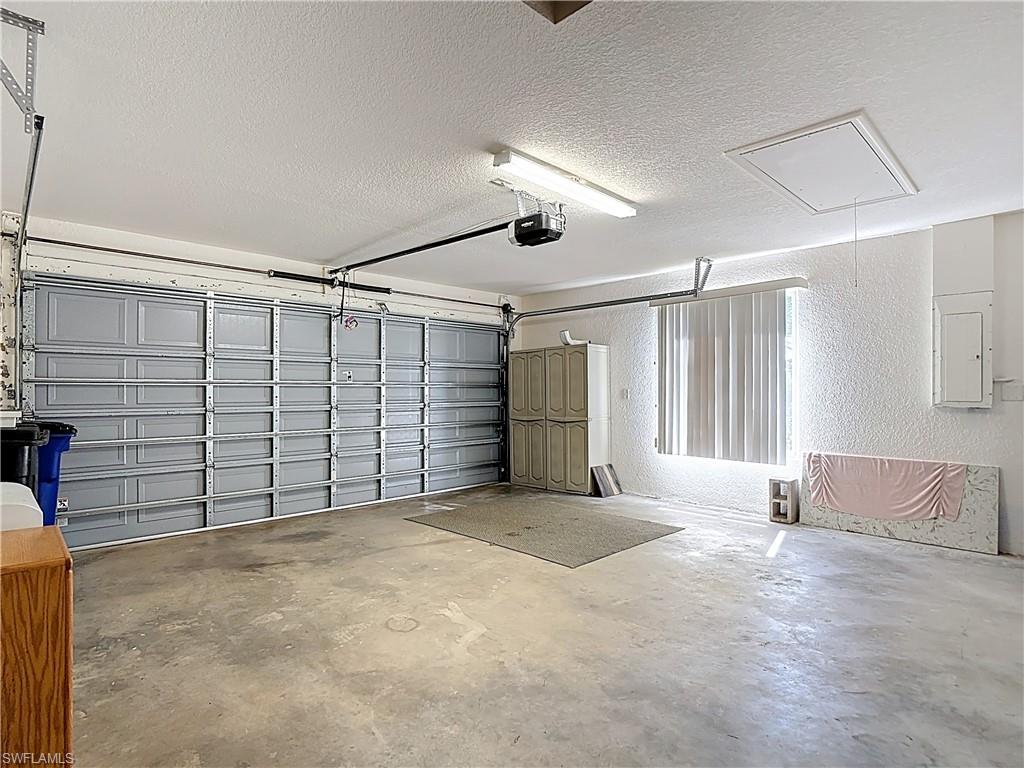 DEL VERA COUNTRY CLUB - Residential