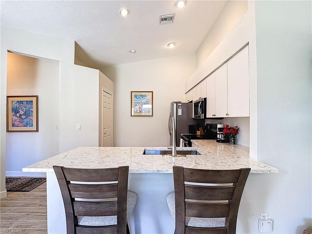 DEL VERA COUNTRY CLUB - Residential