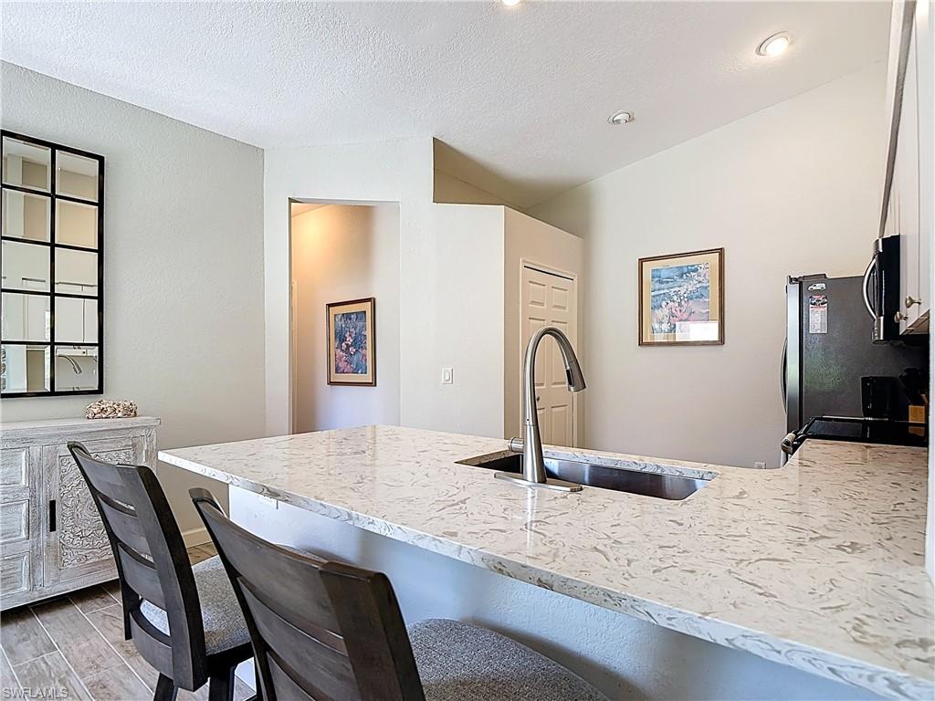 DEL VERA COUNTRY CLUB - Residential