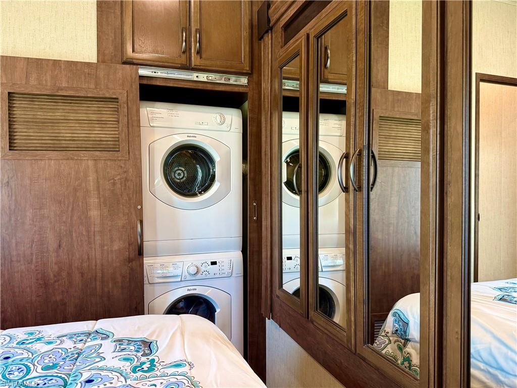 IMPERIAL WILDERNESS - Residential