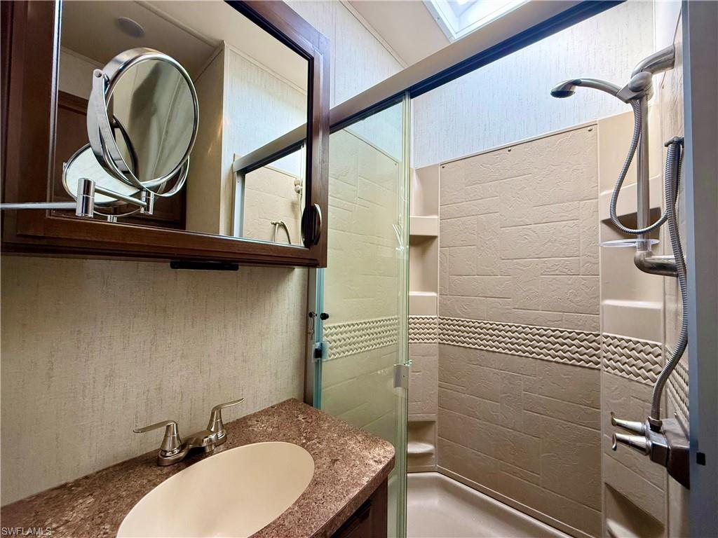 IMPERIAL WILDERNESS - Residential