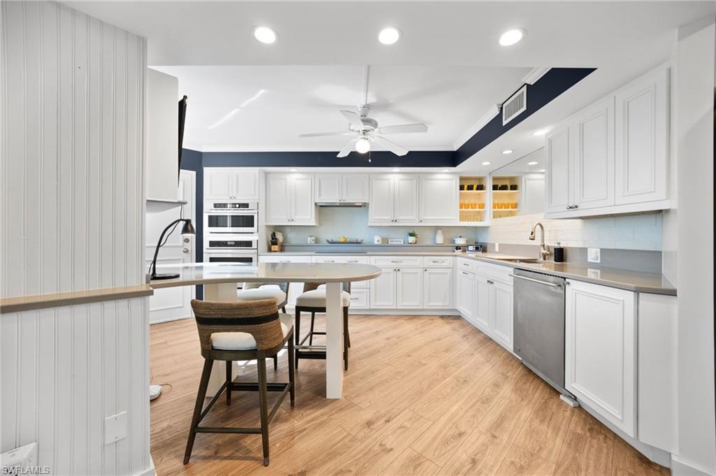 HERON AT PELICAN BAY - Residential