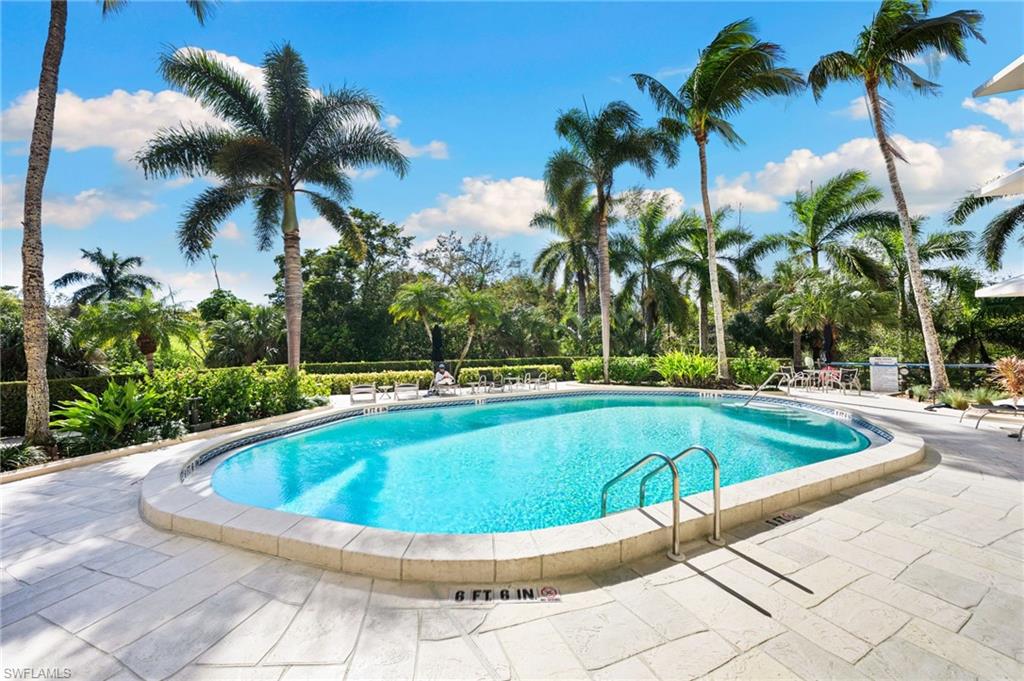 HERON AT PELICAN BAY - Residential