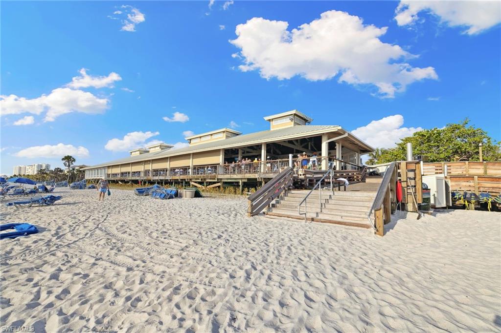 HERON AT PELICAN BAY - Residential