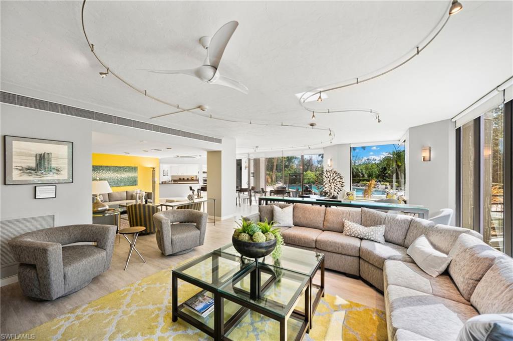 HERON AT PELICAN BAY - Residential