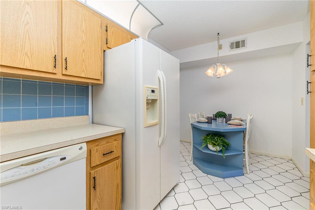 PINE RIDGE OF FORT MYERS VILLAGE - Residential