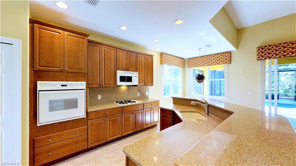 MONTICELLO - Residential