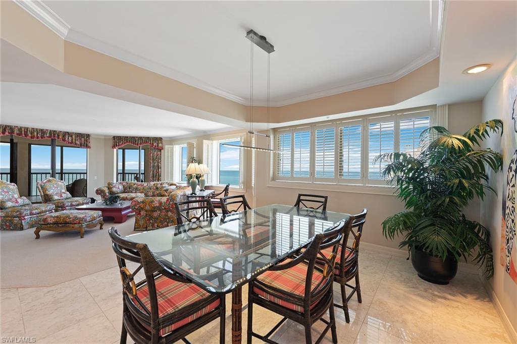 CARLYSLE AT BAY COLONY - Residential