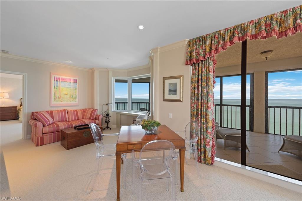 CARLYSLE AT BAY COLONY - Residential