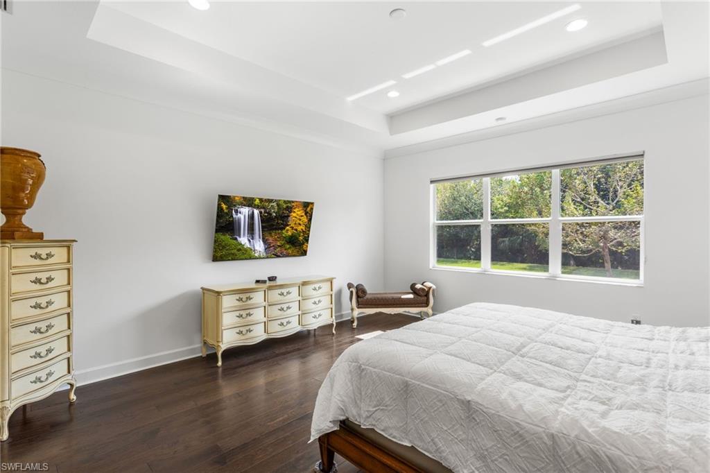 VALENCIA TRAILS - Residential