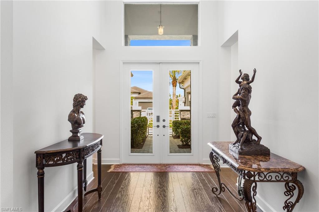 VALENCIA TRAILS - Residential