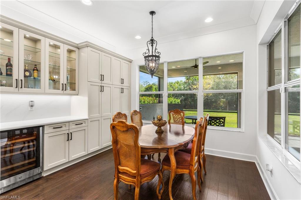 VALENCIA TRAILS - Residential