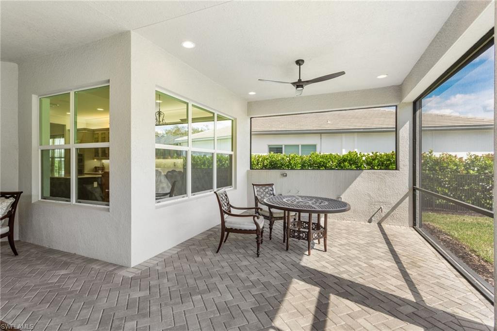 VALENCIA TRAILS - Residential