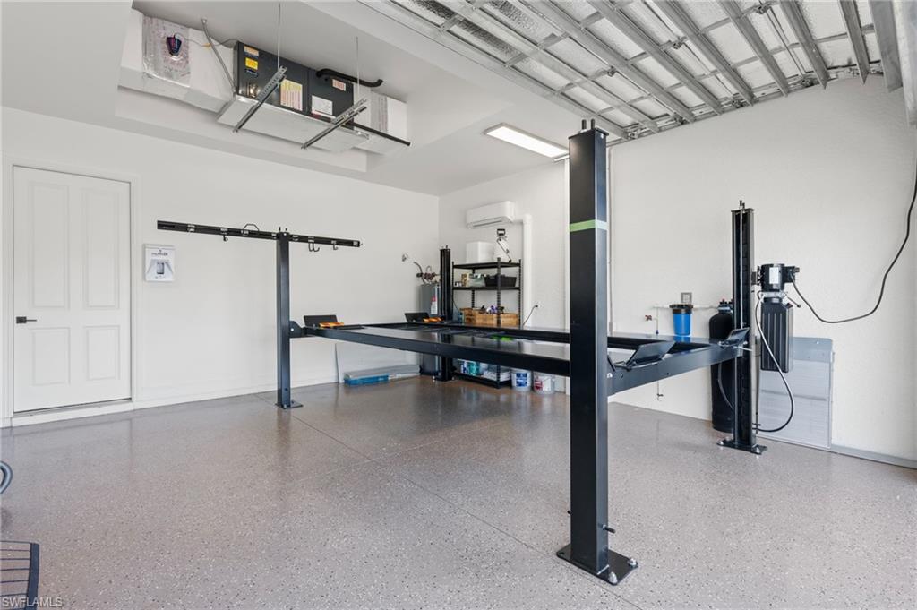 ASHTON PLACE - Residential