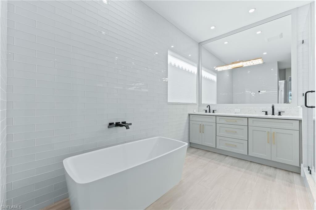 ASHTON PLACE - Residential