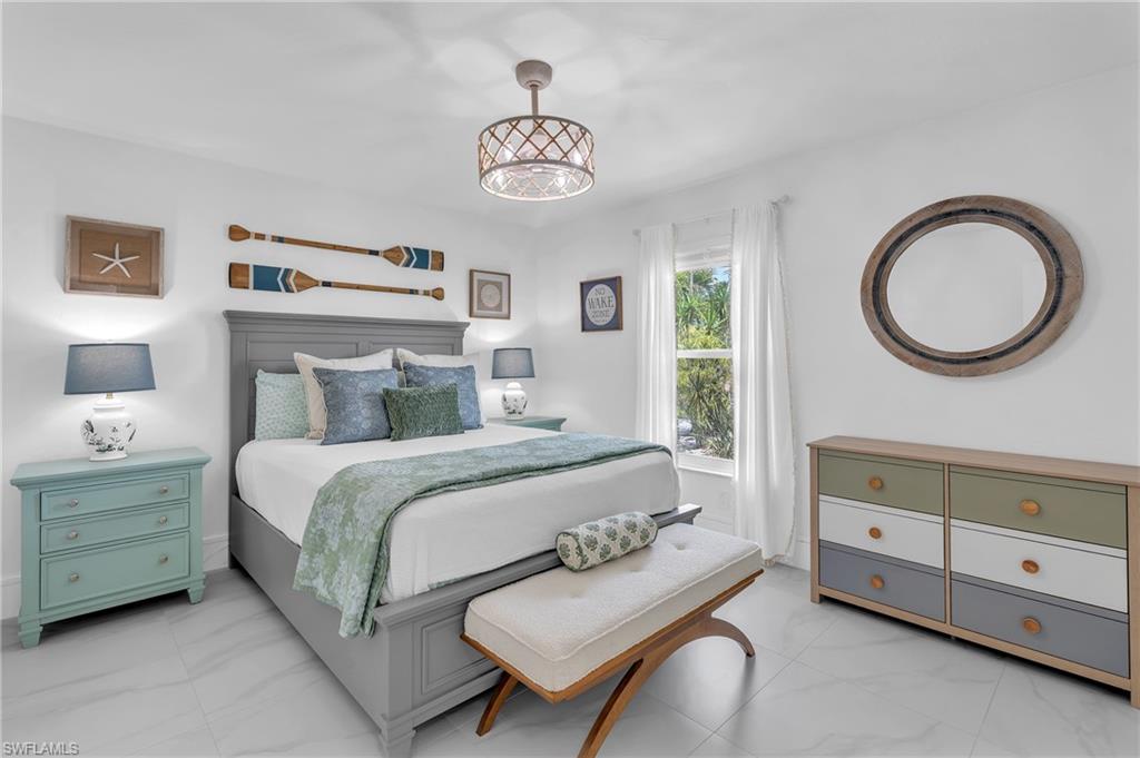 WINDSOR ESTATES - Residential