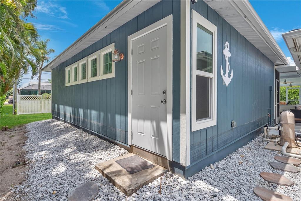 WINDSOR ESTATES - Residential