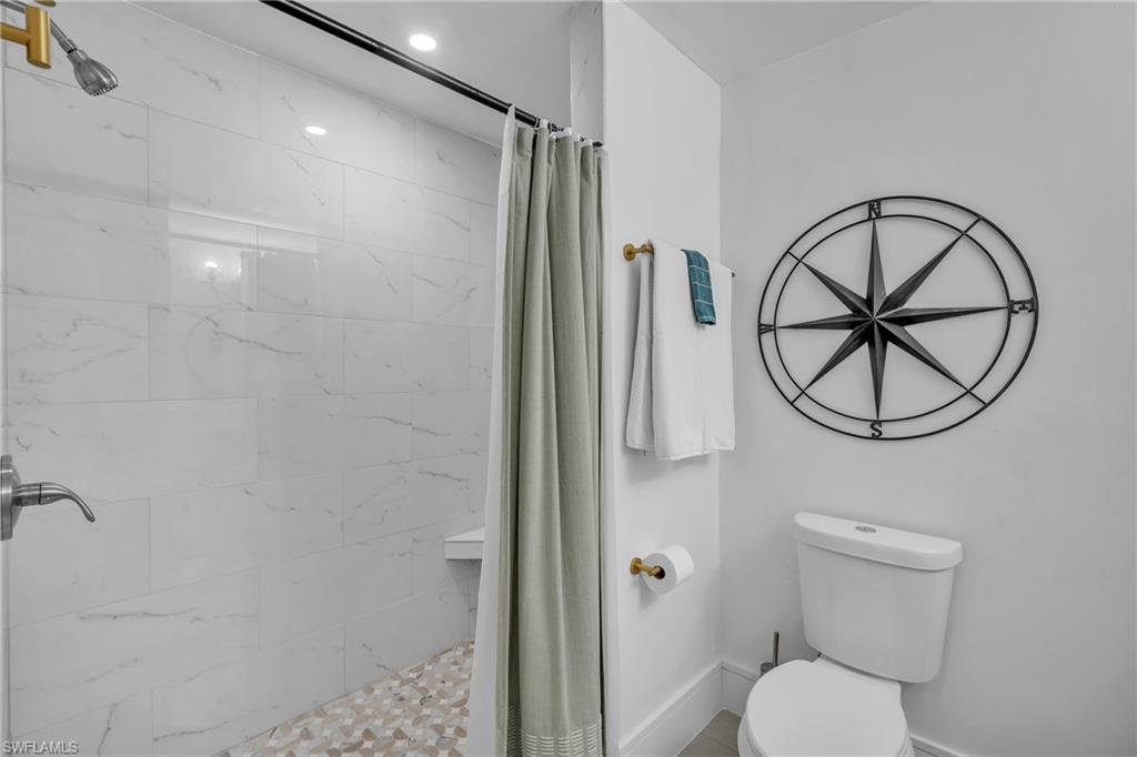 WINDSOR ESTATES - Residential