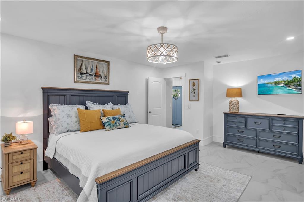 WINDSOR ESTATES - Residential