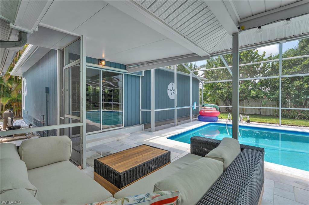 WINDSOR ESTATES - Residential
