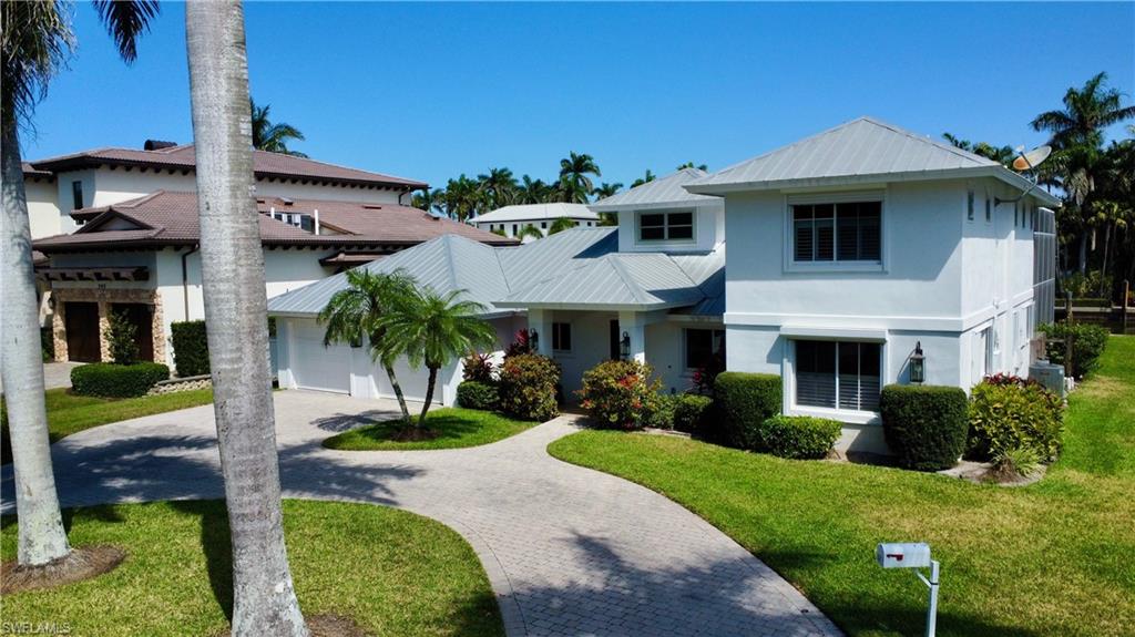 AQUALANE SHORES - Residential