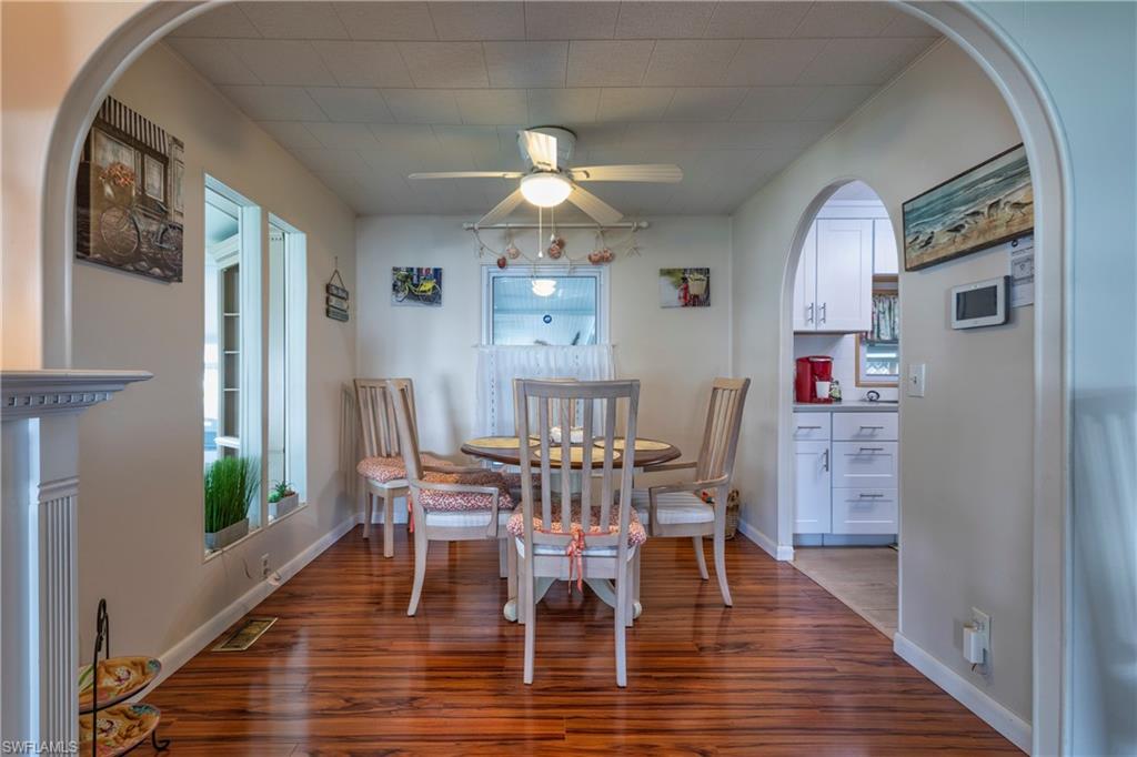 ENCHANTING ACRES MOBILE HOME - Residential