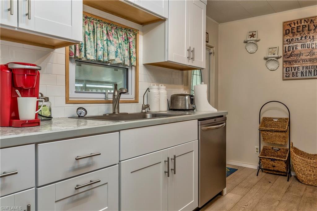 ENCHANTING ACRES MOBILE HOME - Residential