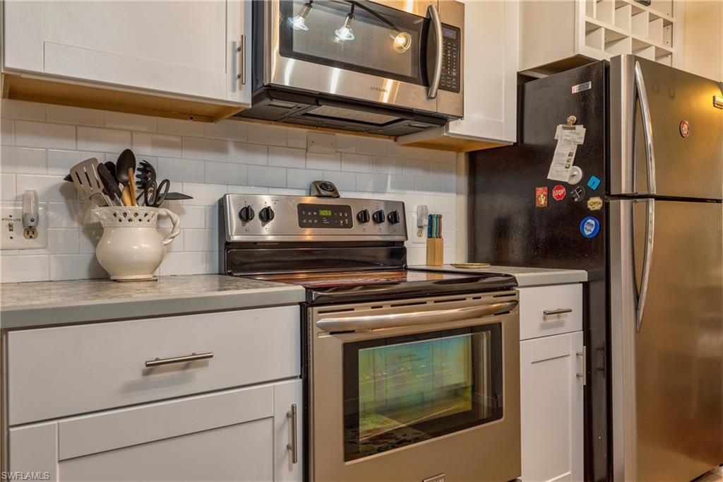 ENCHANTING ACRES MOBILE HOME - Residential