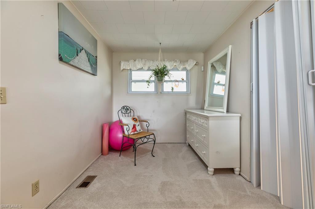 ENCHANTING ACRES MOBILE HOME - Residential