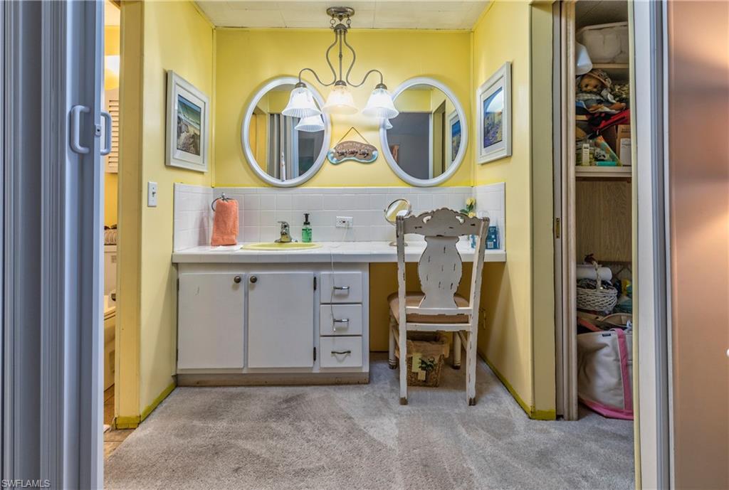 ENCHANTING ACRES MOBILE HOME - Residential