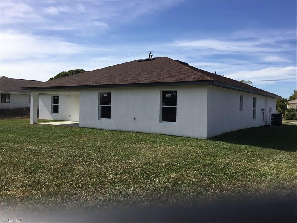CAPE CORAL - Residential