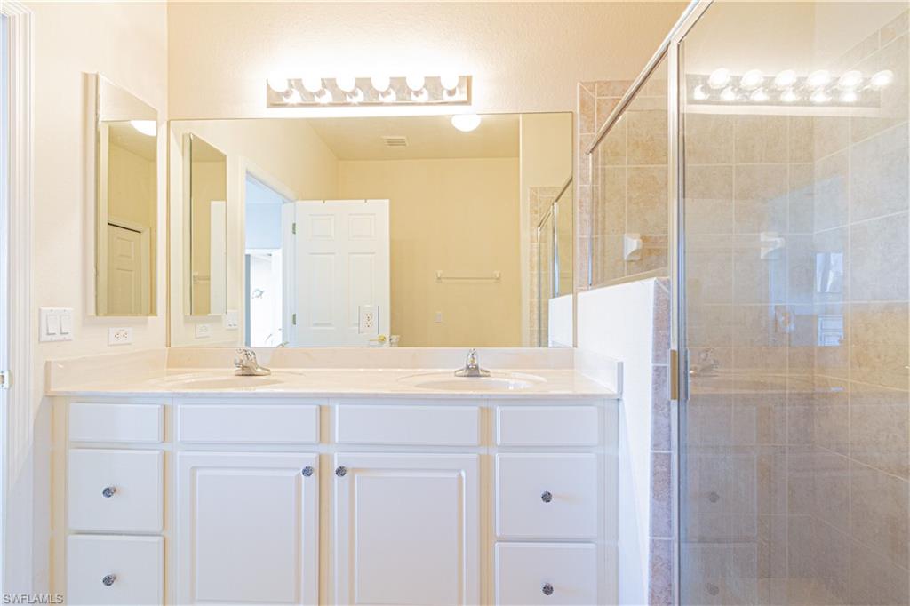 REFLECTION LAKES - Residential