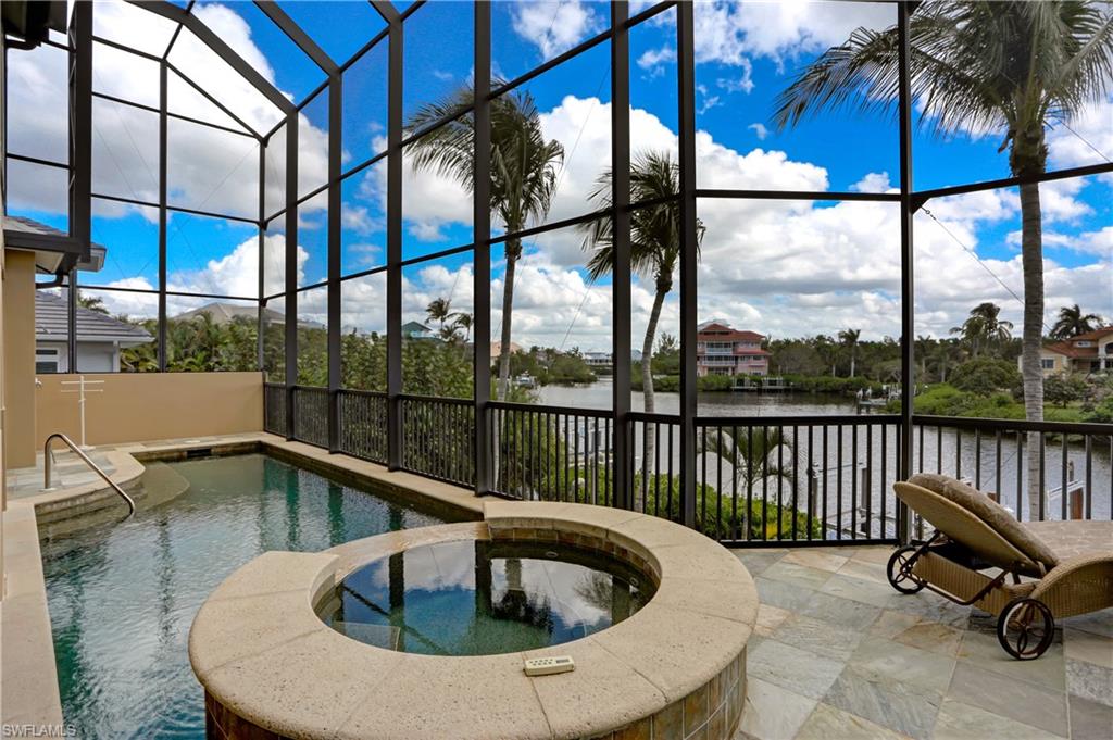 SOUTHPORT ON THE BAY - Residential