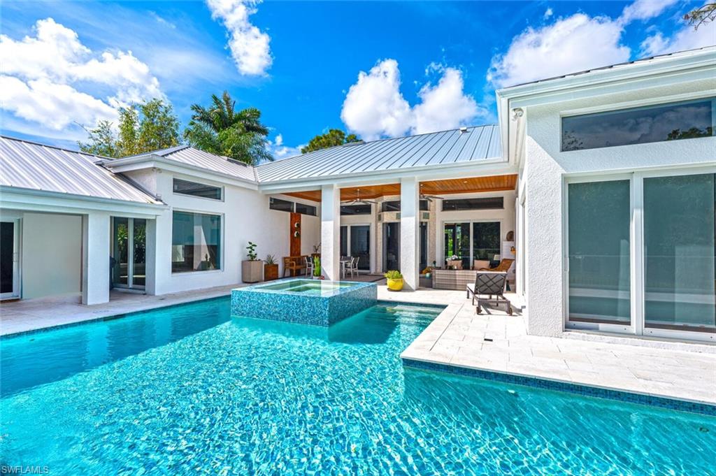 QUAIL WOODS ESTATES - Residential