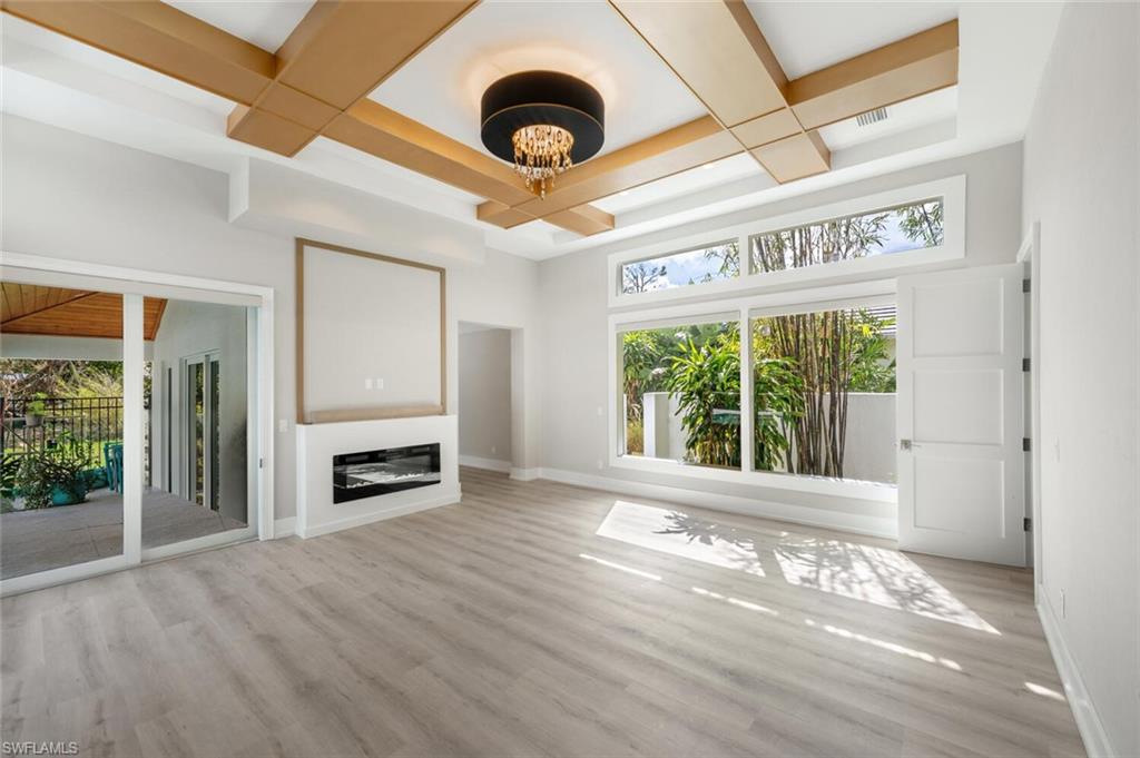 QUAIL WOODS ESTATES - Residential