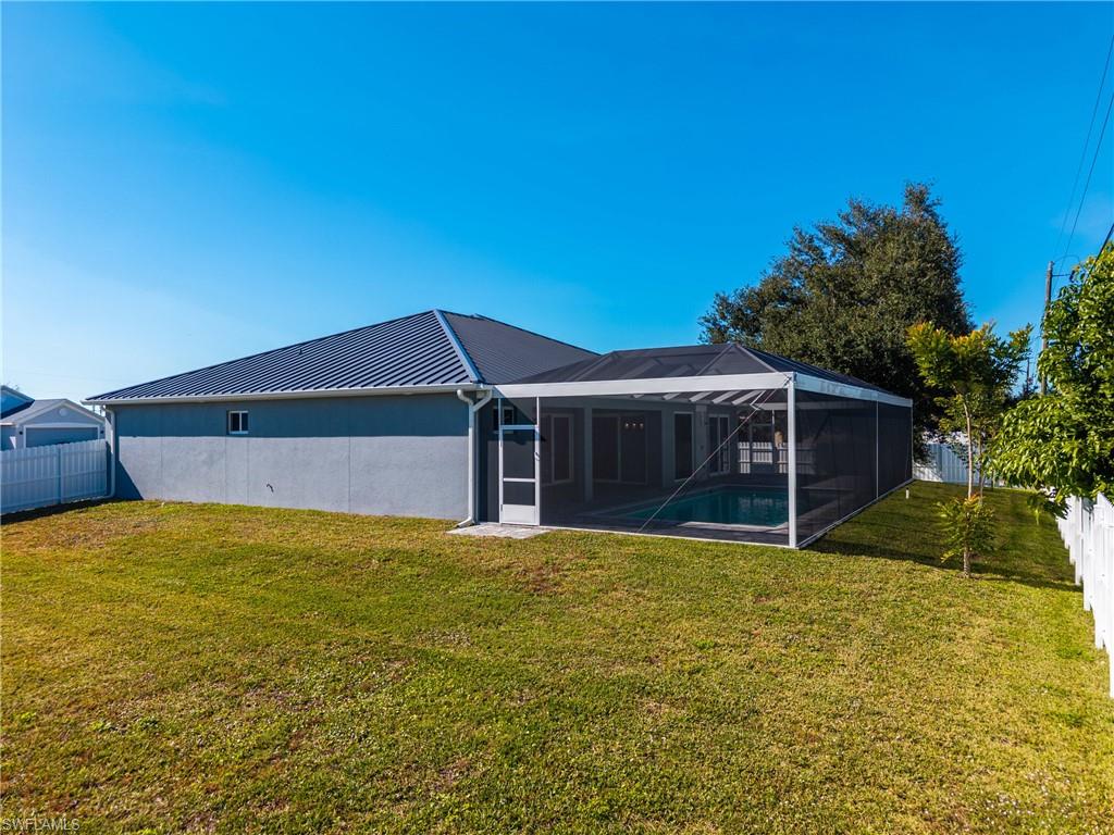 CAPE CORAL - Residential