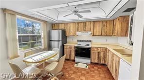 FOXMOOR CONDO II - Residential Lease