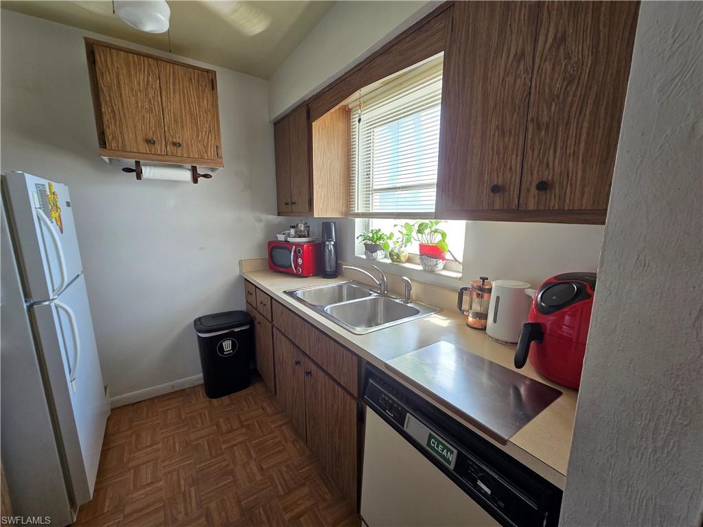 BEACH CLUB COLONY CONDO - Residential