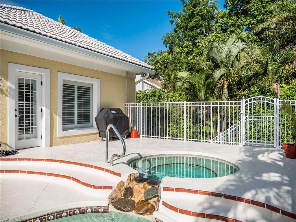 GORDON DRIVE ESTATES - Residential