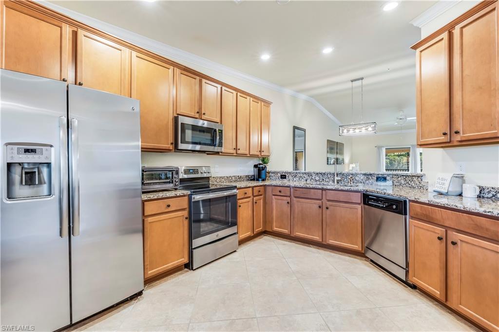 BONITA NATIONAL GOLF AND COUNTRY CLUB - Residential Lease