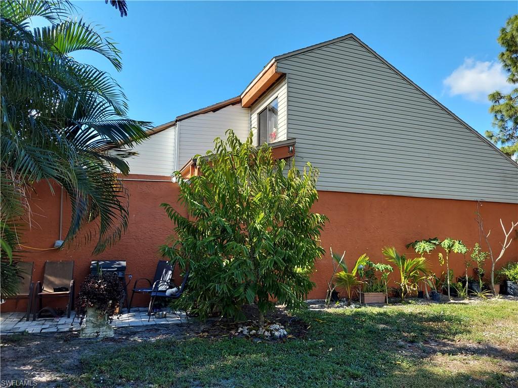 SAN CARLOS PARK - Residential