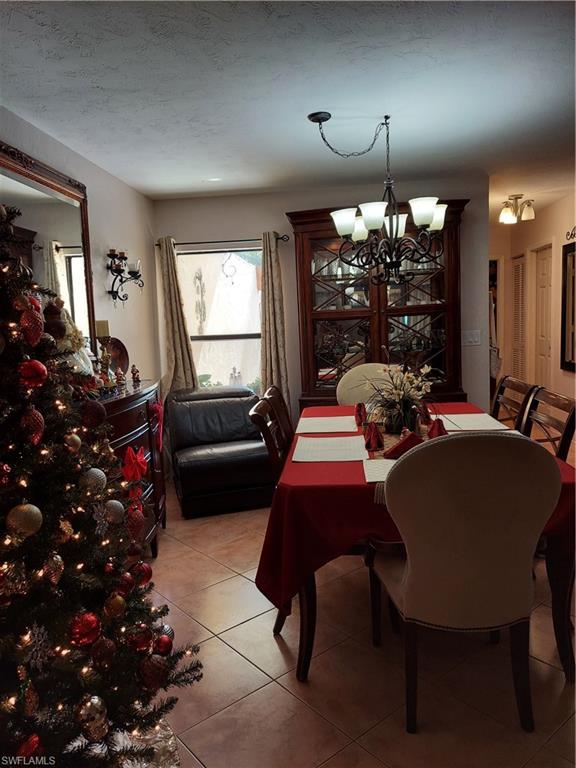 SAN CARLOS PARK - Residential