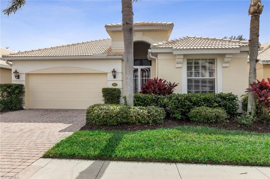 H.15628 - Wonderful opportunity to own this beautifully appointed single story pool home in Pelican
Marsh. No need to shop for furniture and accessories because this charming home is being
offered turnkey furnished! This southern exposed home has been nicely improved with
engineered wood flooring and an updated kitchen with granite counter tops and stainless
steel appliances. The floor plan is open and inviting and features a spacious guest suite
with a full bath. The master suite boasts a large walk-in closet, dual sinks, walk-in
shower and a soaking tub. Relax on the screen enclosed lanai complete with a heated pool
and a spacious covered seating area, all of which overlook the lushly landscaped backyard.
Pelican Marsh is one of North Naples premier neighborhoods and country clubs. Amenities
include a state of the art fitness center, spa services, tennis and pickleball, and a
community center. Pelican Marsh is conveniently located near several local destinations
such as Mercato, Waterside Shops, Vanderbilt Beach, and Artis Naples to name a few. Start
enjoying the Naples lifestyle today! Membership to the award winning club is optional.