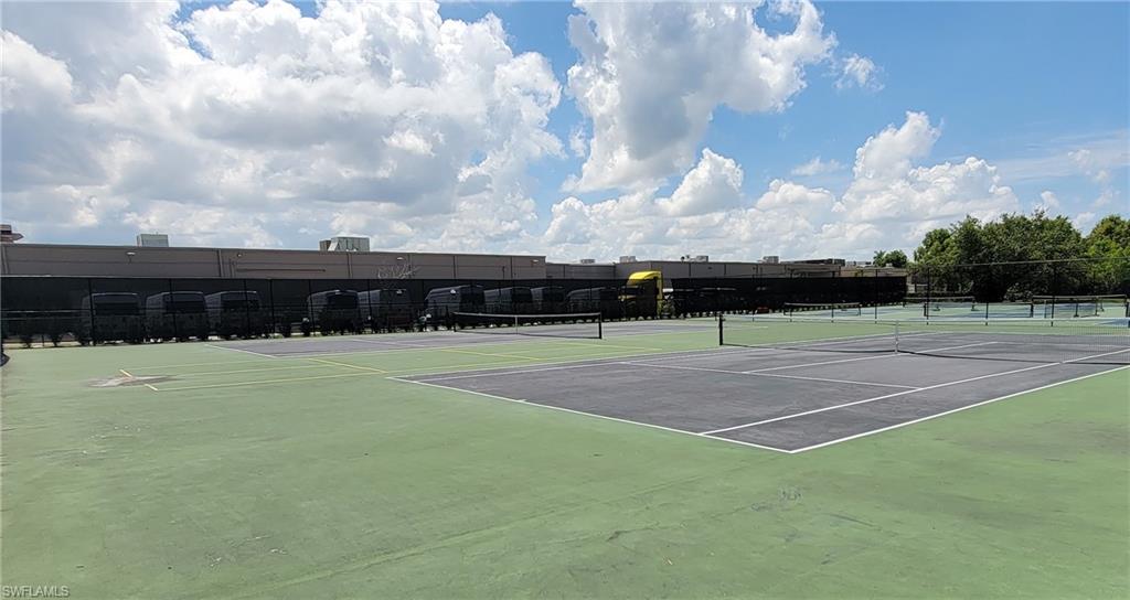 PARK SHORE RESORT - Residential